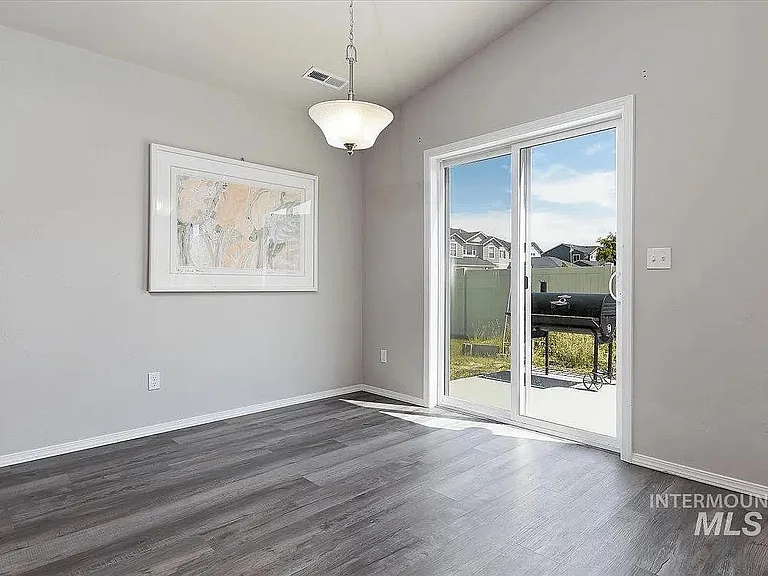 759 Pronghorn Dr — Photo 11