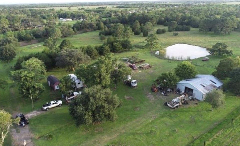 1st image of 2106 1st St