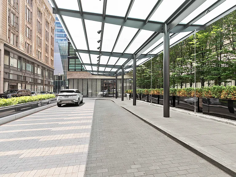 580 Washington St #1002 — Photo 27