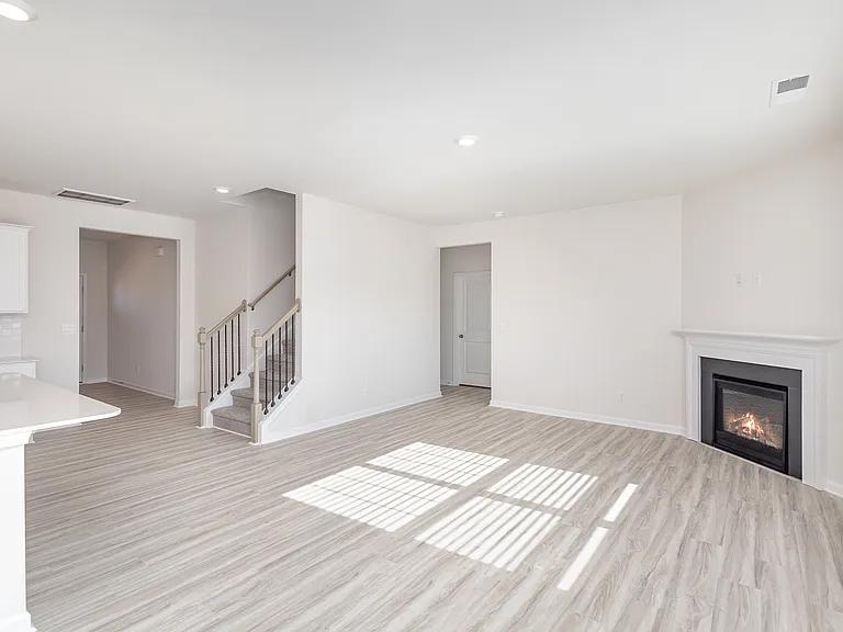 180 Giant Oak Ave — Photo 5