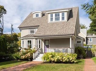 18 Meredith Ave, Newton, MA 02461