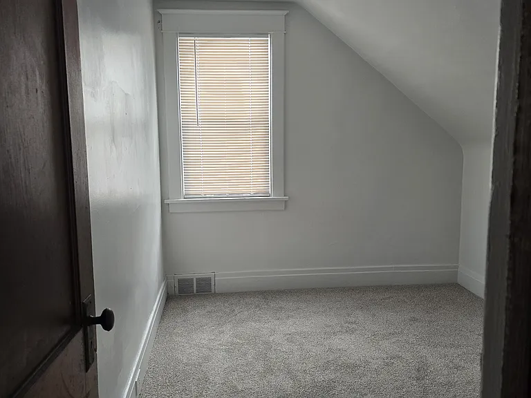 17 Gerald Ave #2 — Photo 7