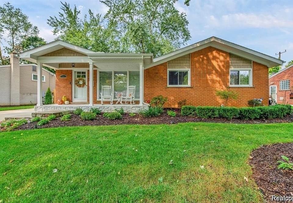 1st image of 1341 Catalpa Dr