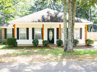 3254 Browns Rd, Millbrook, AL 36054