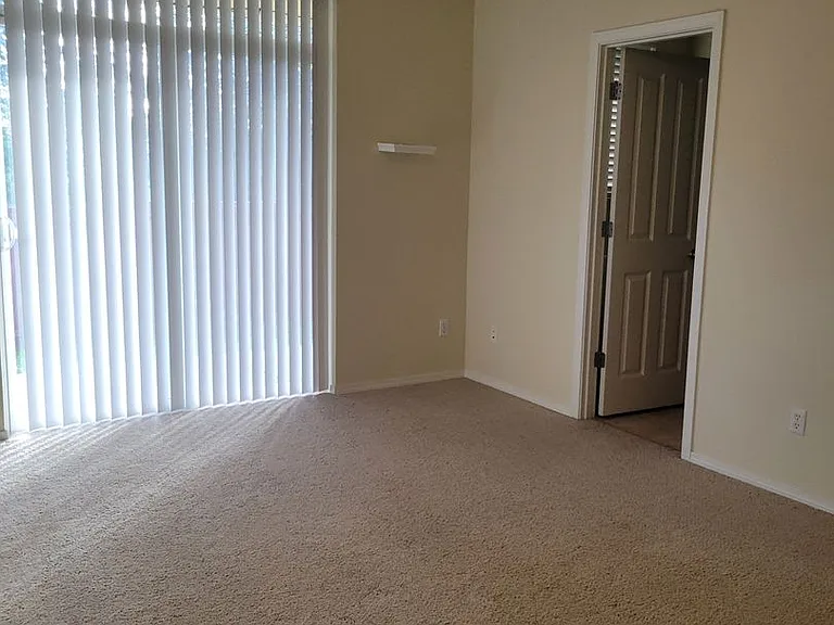 8908 Campus Meadows Loop — Photo 16
