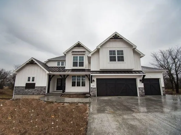 8408 NW 90th St, Kansas City, MO 64153