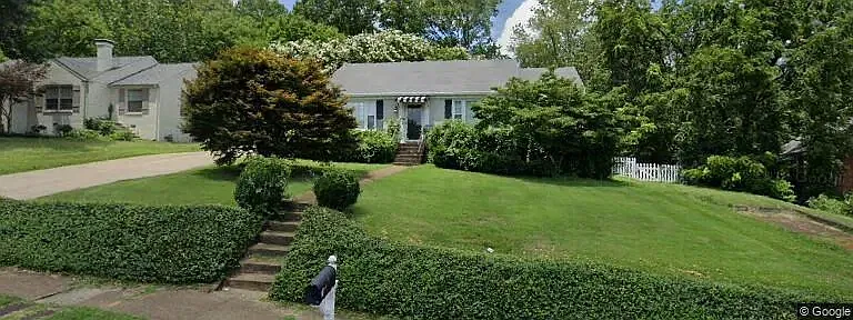 3 bed, 1444 sqft, $2,950 — Photo 2