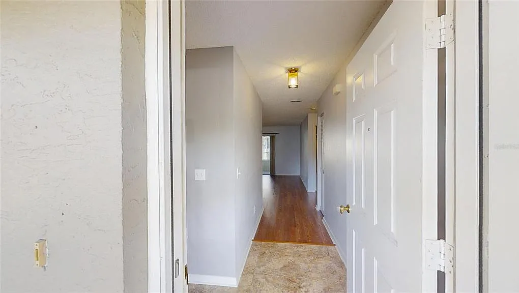 2 bed, 2.0 bath, 1199 sqft, $1,700 — Photo 3