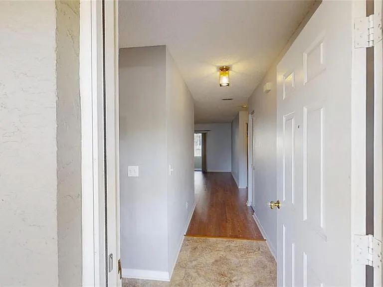 9771 SW 97th Ln — Photo 3