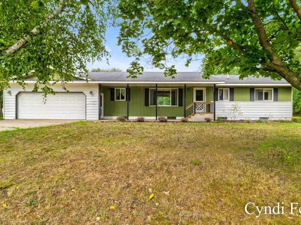 4144 30th St, Dorr, MI 49323
