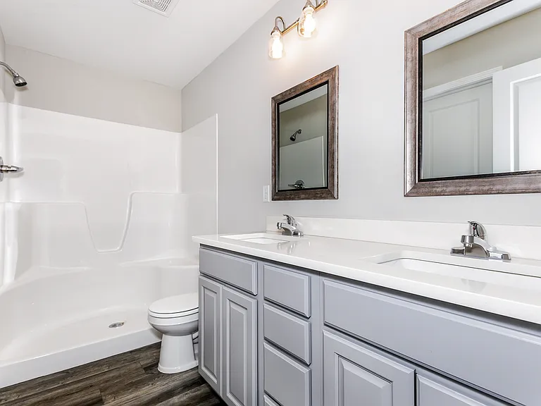 10403 E Conifer St — Photo 10