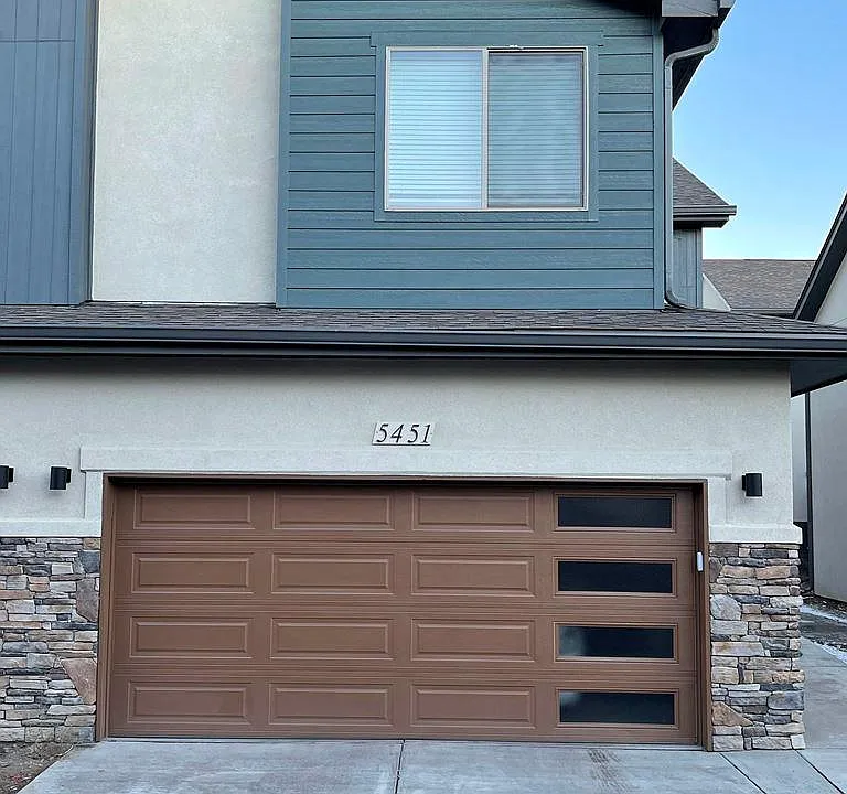 5451 Necker Hts