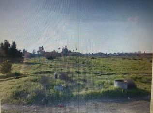 8541 N Fowler Ave, Clovis, CA 93619