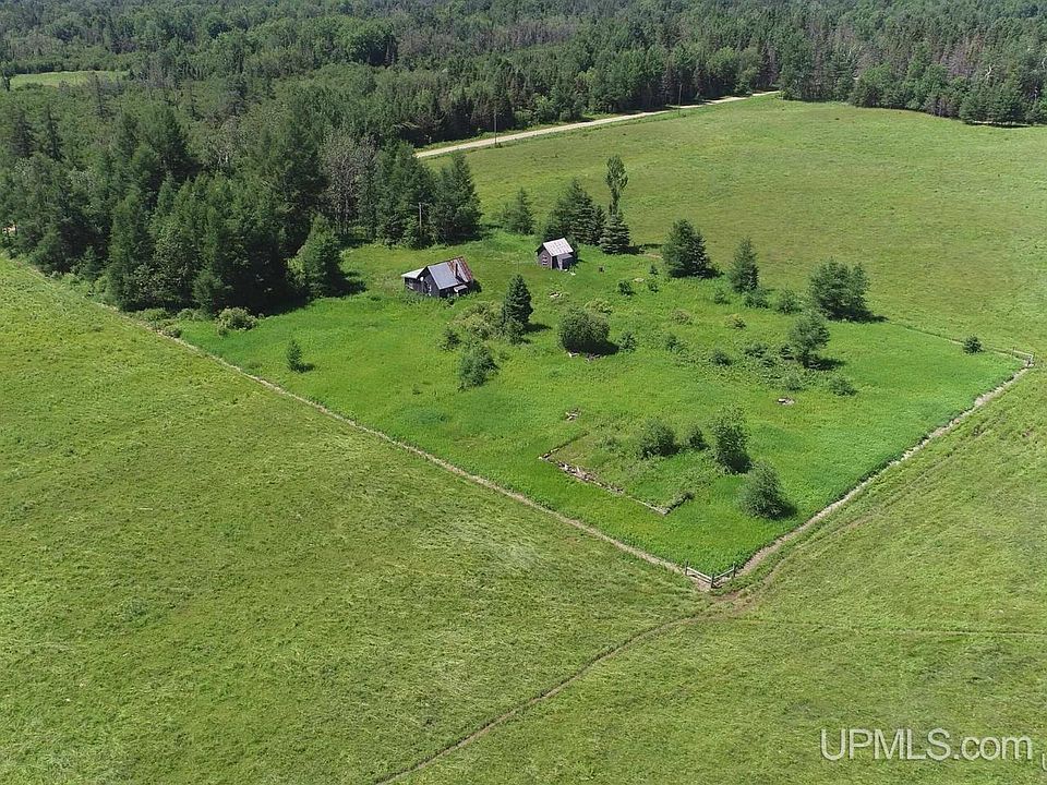 1st image of 14752 Airport Rd