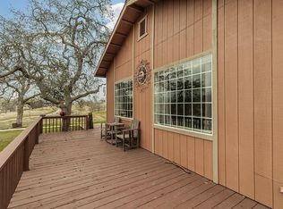 40696 Oakwood Rd, Madera, CA 93636