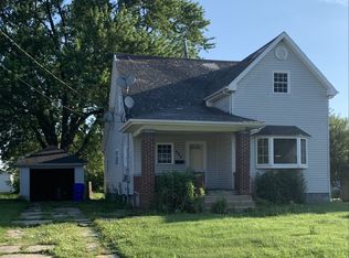 826 Prairie Ave, Kewanee, IL 61443