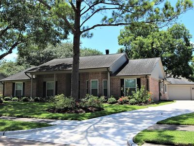 1405 Bayou Oak Dr, Friendswood, TX, 77546