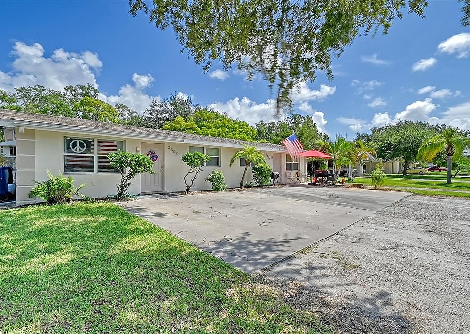 1st image of 2805 52ND AVENUE DR W