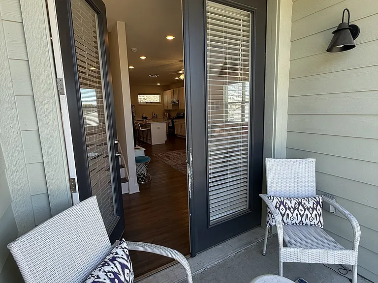 610 N Whitham Ave #3 — Photo 12