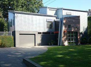 324 30th Ave S, Seattle, WA 98144