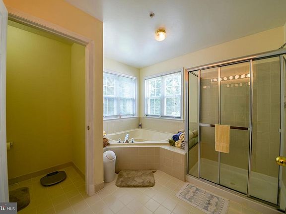 5th image of 1713 Mallard Ct