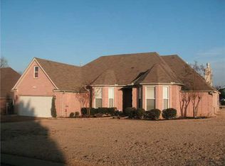 150 Lakewood Dr, Oakland, TN 38060