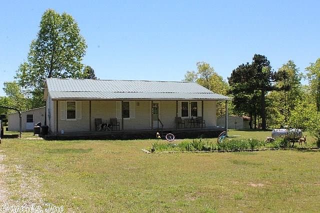 1st image of 751 Halpain Rd