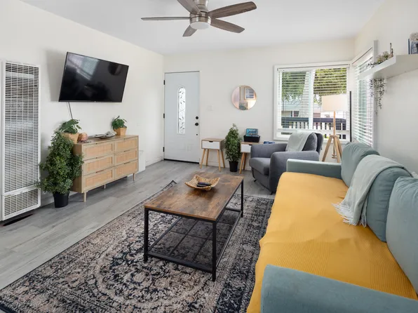 2012 Emerald St, San Diego, CA 92109