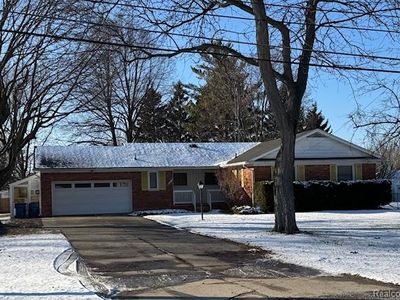 5374 Torrey Rd, Flint, MI, 48507