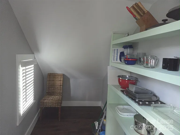 238 S Main St — Photo 10
