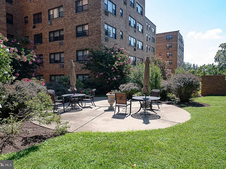 40 Old Lancaster Rd #512 — Photo 47