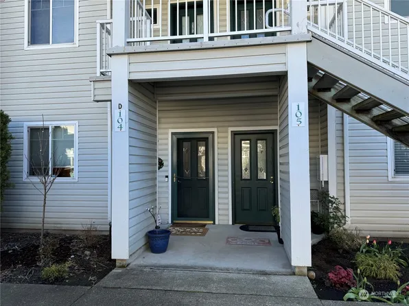 31900 104th Avenue SE #D-104, Auburn, WA 98092