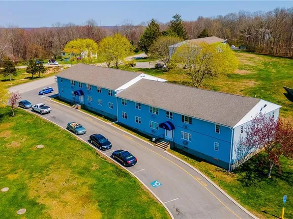 83 Horse Pond Road APT B, Salem, CT 06420