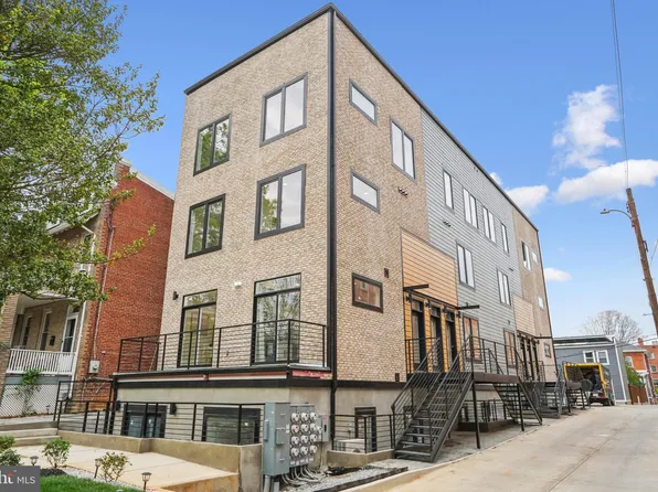 1307 Longfellow St NW #8, Washington, DC 20011