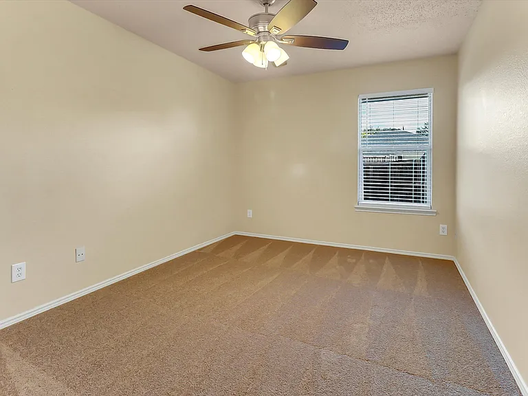 4154 Parterre Dr — Photo 22