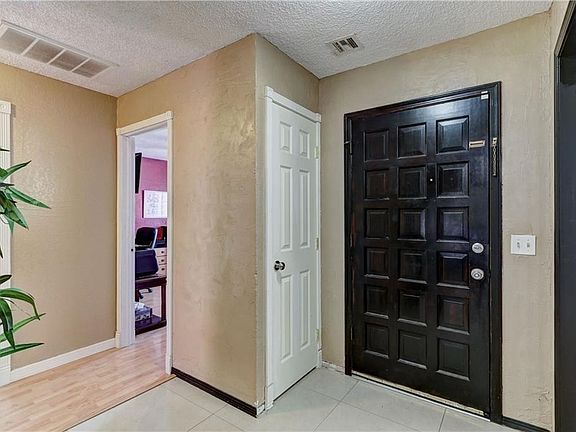4th image of 10624 S McKinley Ave