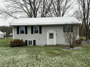 335 Chestnut St, Andover, OH 44003