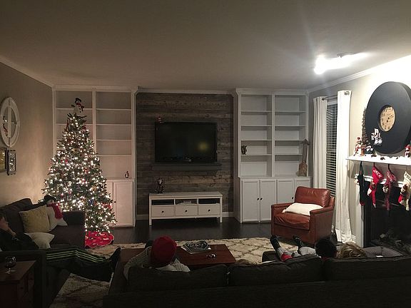 2nd image of 6180 Bay Hill Ct