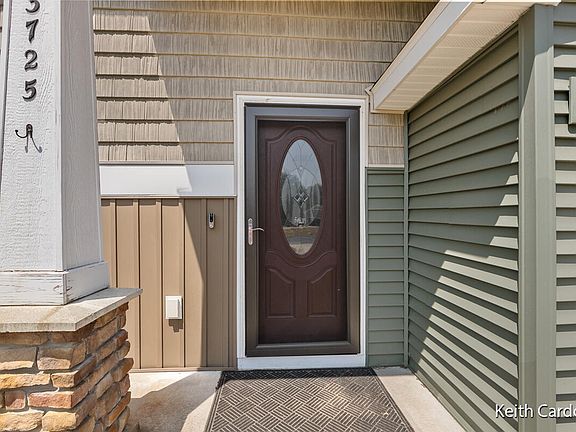 5th image of 13725 E Harmony Ct