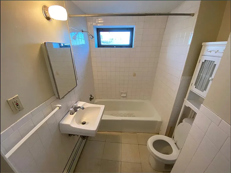 81 Perkins St #3 — Photo 12