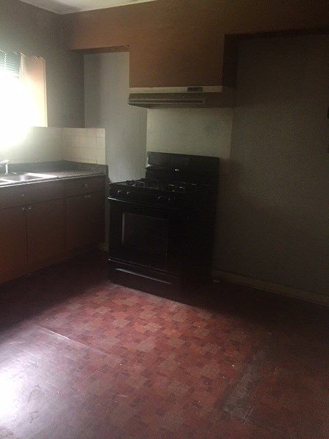 2nd image of 3558 Morgan Dr