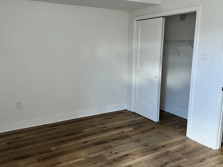 2500 E Tioga St #C15 — Photo 16