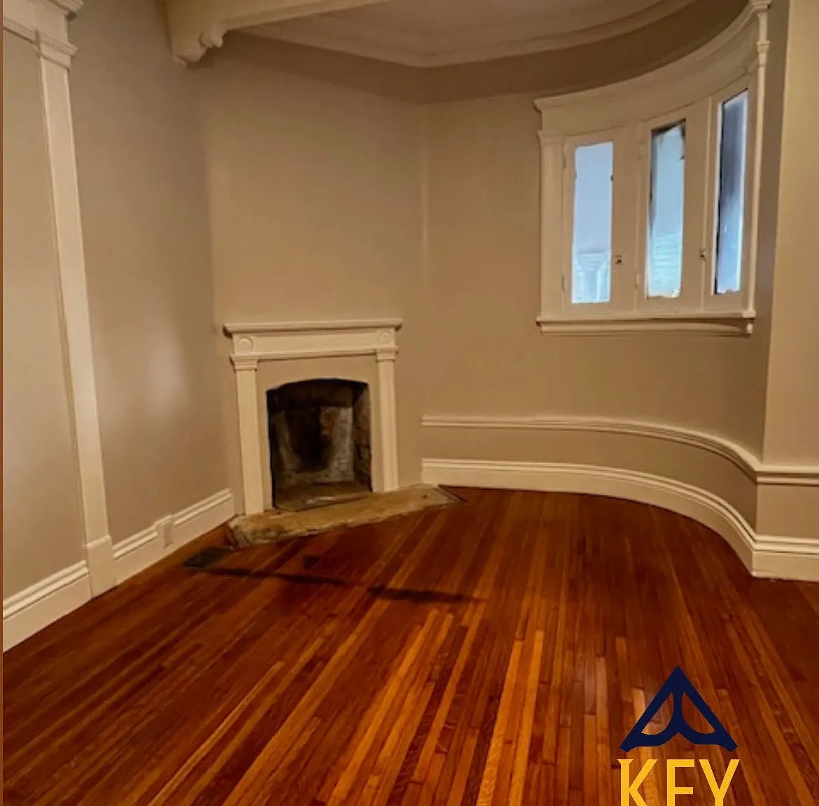 1016 Lake Avenue - 1 — Photo 3