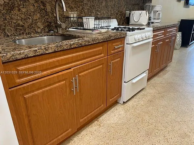 6490 Collins Ave #3 — Photo 7