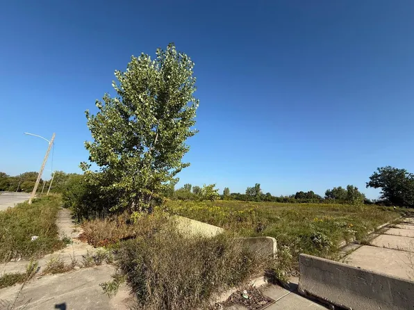 9105 North 96TH STREET, Milwaukee, WI 53224