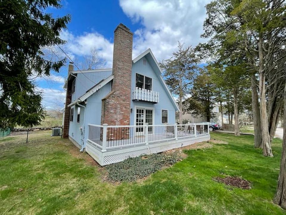 69 Salt Pond Way, Westerly, RI 02891 Zillow