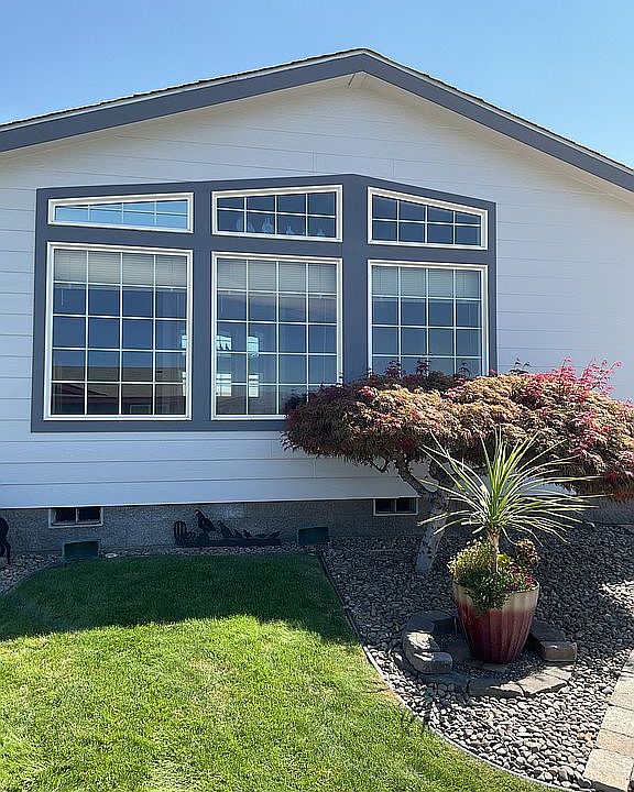 1st image of 200 Bridle Way Unit 215