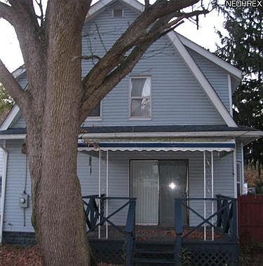 2nd image of 983 Frederick Blvd
