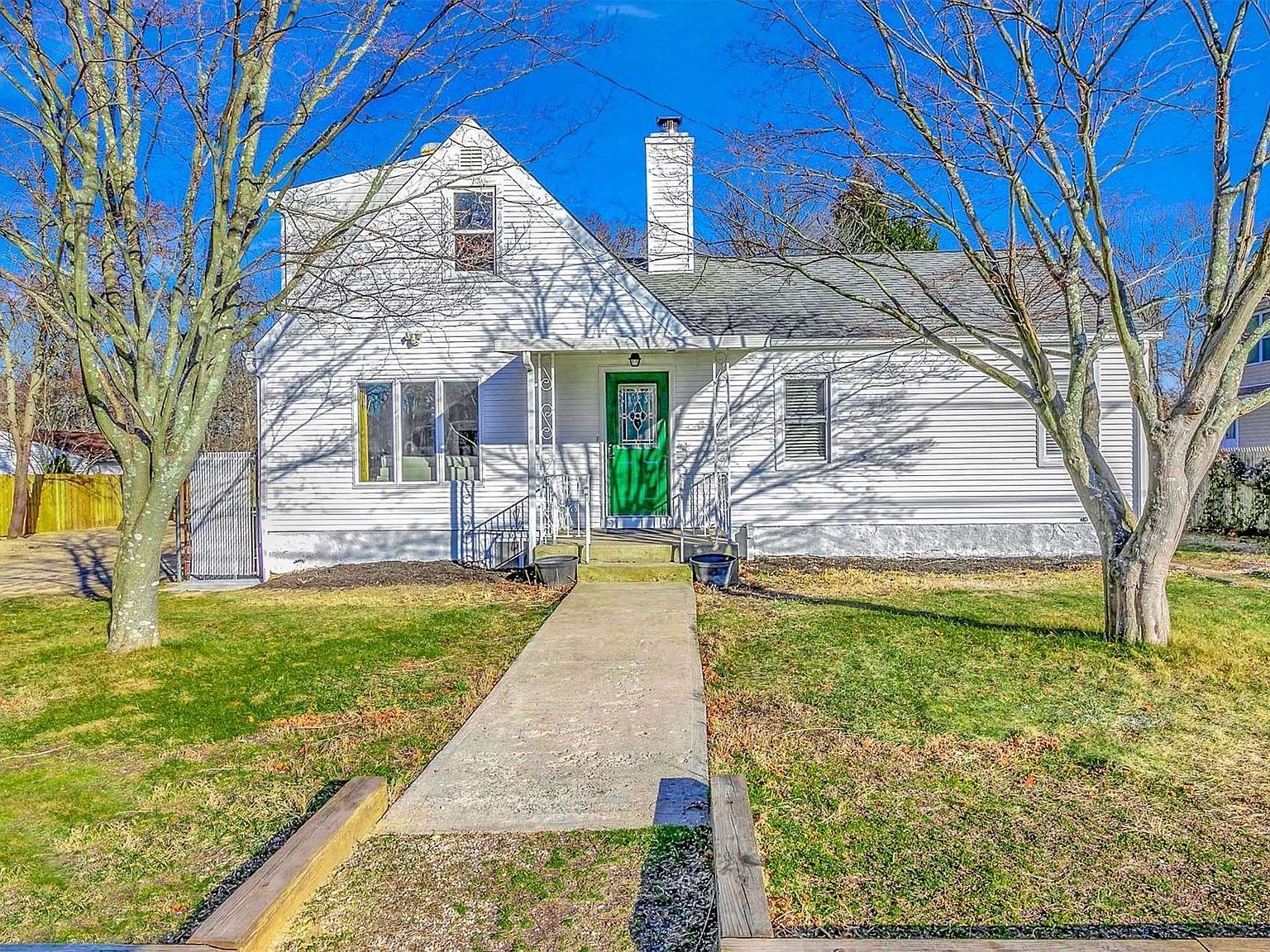 89 Floyd Road, Shirley, NY 11967 Zillow