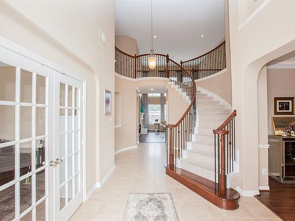 2nd image of 7715 Great Pecan Ln